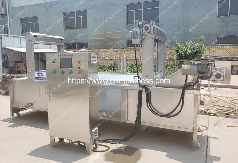 Automatic-Fresh-Sweet-Corn-Heating-Blanching-Machine-With-Elevator