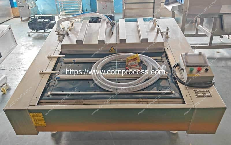 Continuous-Rolling-Fresh-Sweet-Corn-Vacuum-Packing-Machine